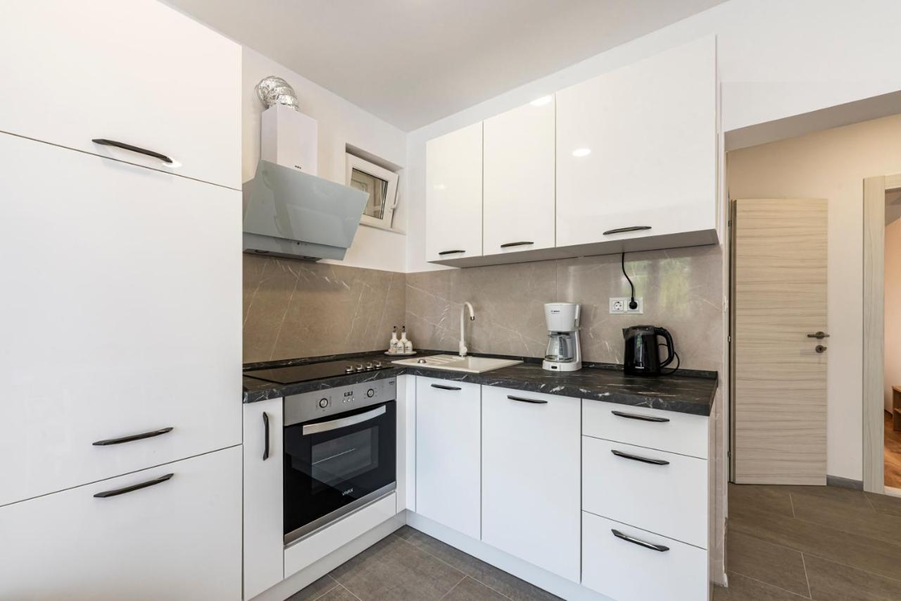 Villa California Apartments Cavtat Ngoại thất bức ảnh